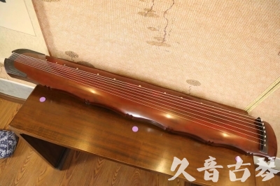 花莲县●久音古琴  ●典藏系列 20230807 [红洒金竹节]