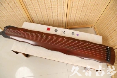 花莲县●久音古琴  ●典藏系列 20240524 [红洒金竹节]
