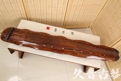 花莲县●久音古琴  ●今日推荐20240831  【断纹蕉叶】